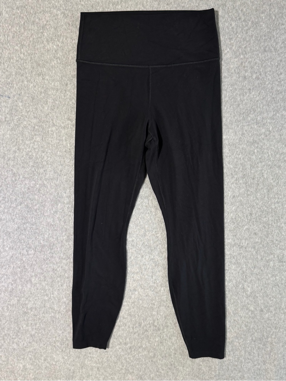all in motion Black High-Rise everyday soft, 7/8 length Leggings medium